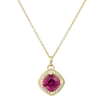 Mahenge Garnet Necklace 230-00578